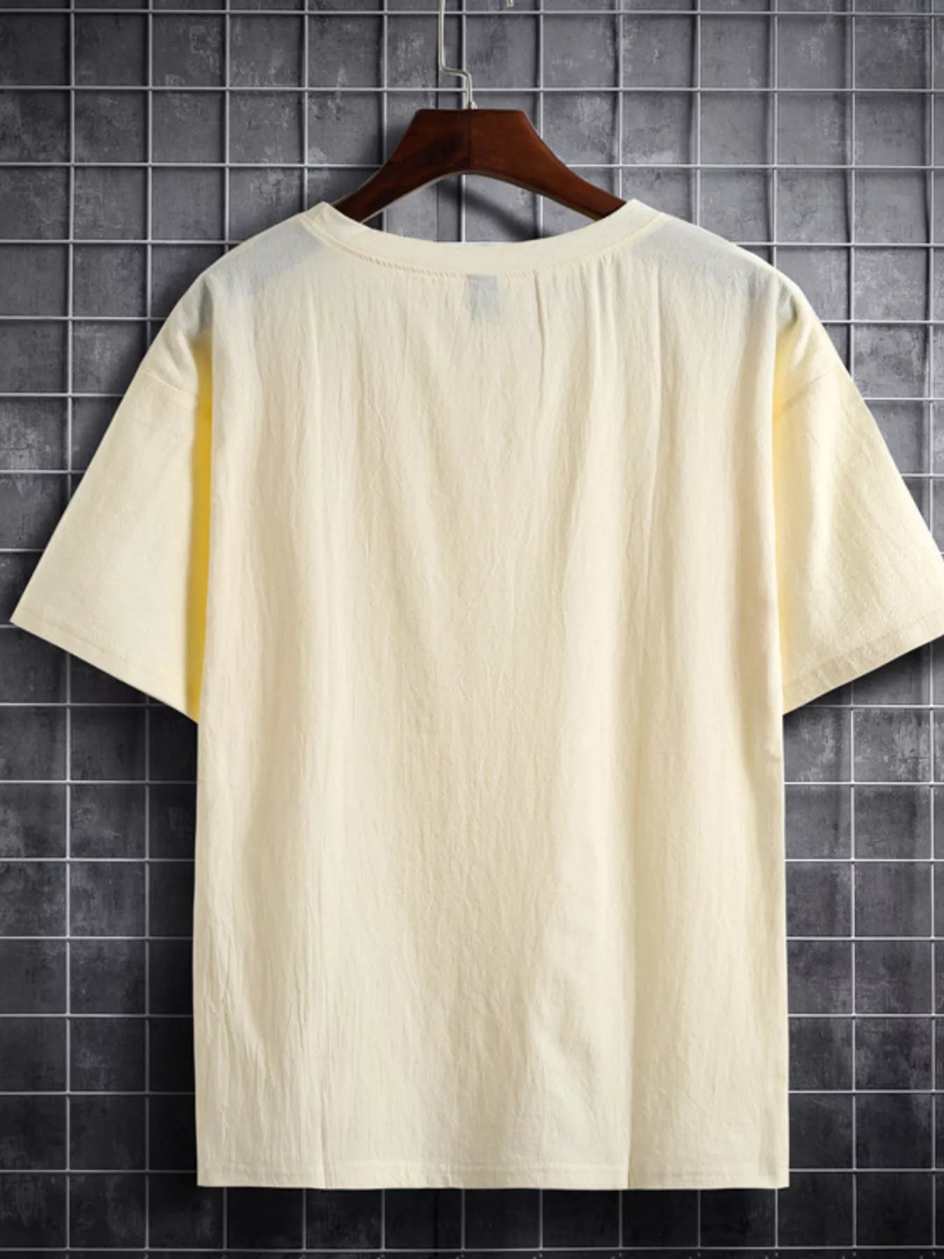 Men's Plus Size Solid Color Short Sleeve T-Shirt from Armoire Gemzis