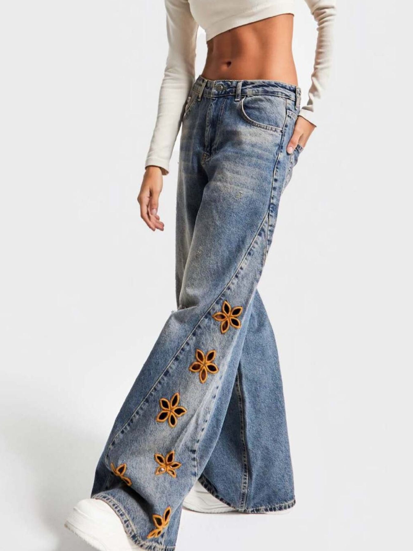 Floral Embroidered Wide Leg Jeans from Armoire Gemzis