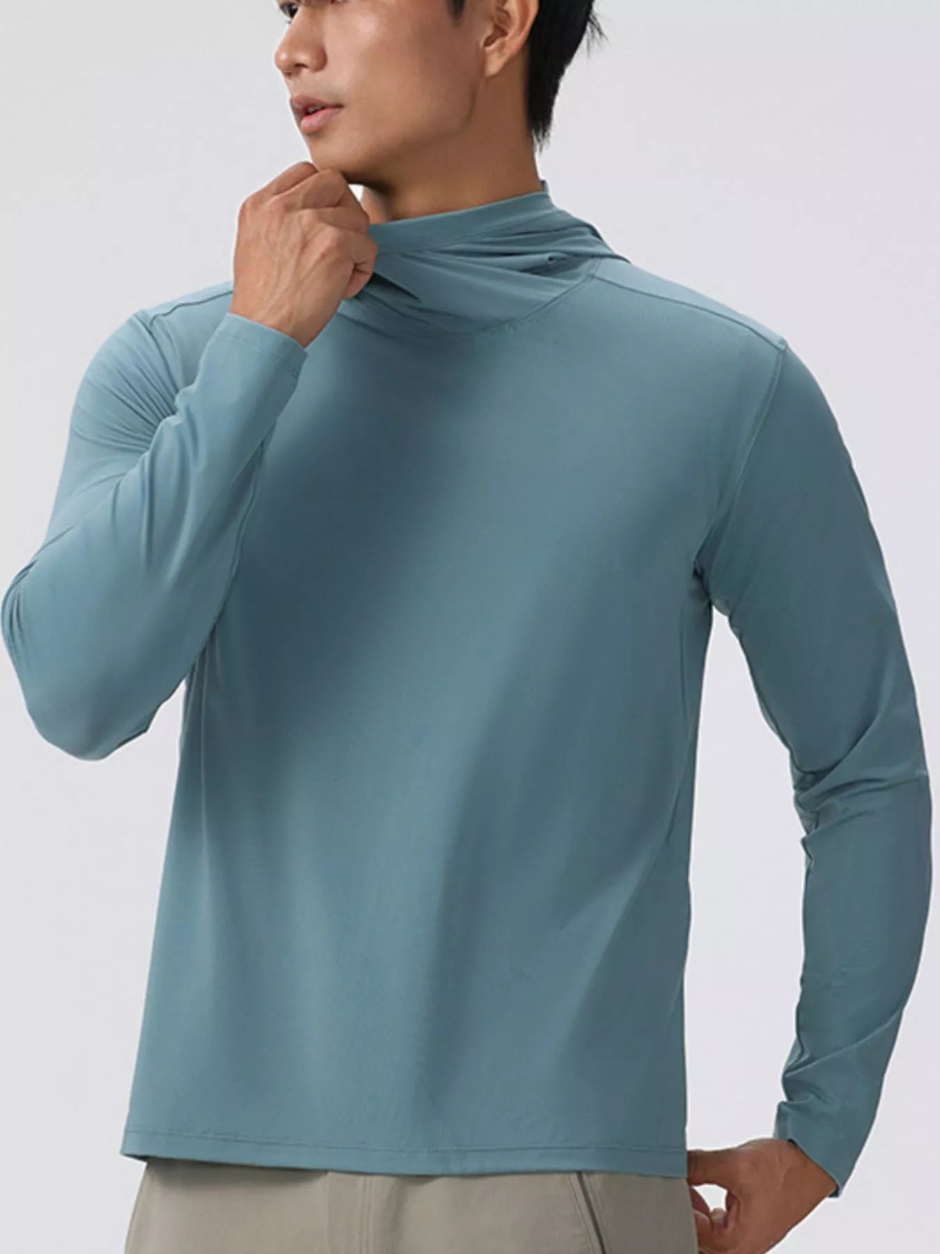 Men's Solid Color Long Sleeve Hoodie from Armoire Gemzis