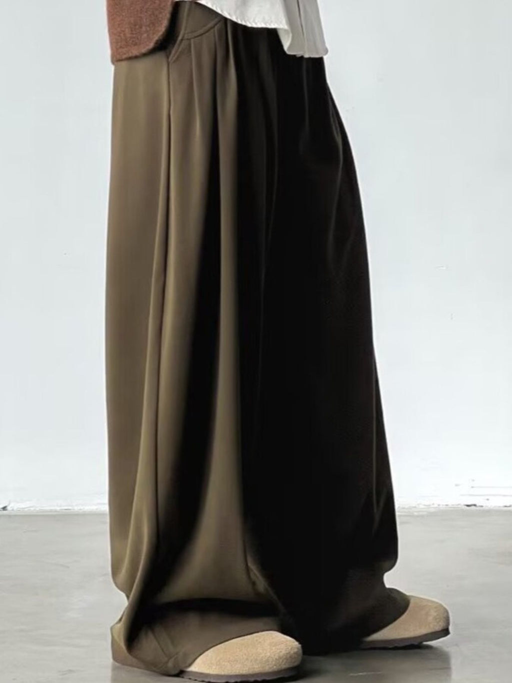 Men's Wide Leg Elastic Waist Casual Pants from Armoire Gemzis