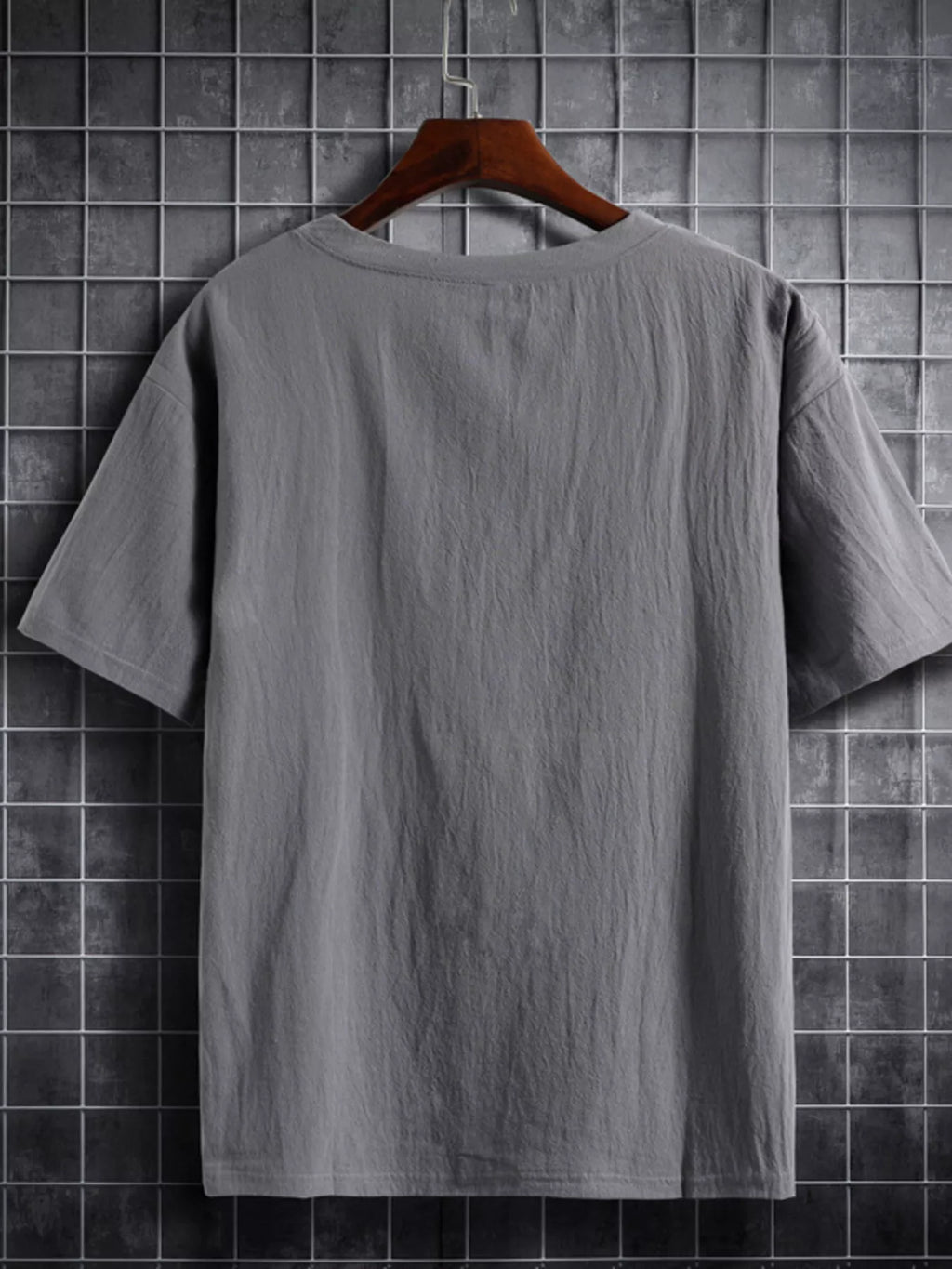 Men's Plus Size Solid Color Short Sleeve T-Shirt from Armoire Gemzis