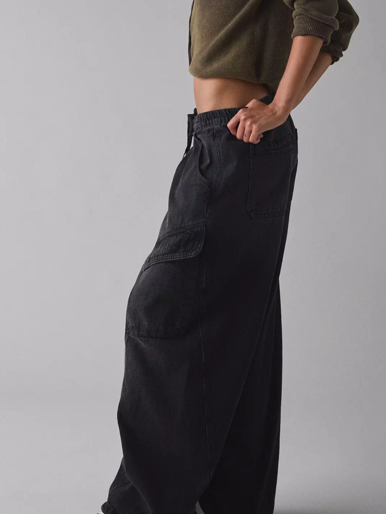 Drawstring Waist Cargo Jeans from Armoire Gemzis