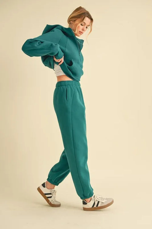 Aemi+Co Drawstring Elastic Waist Joggers from Armoire Gemzis