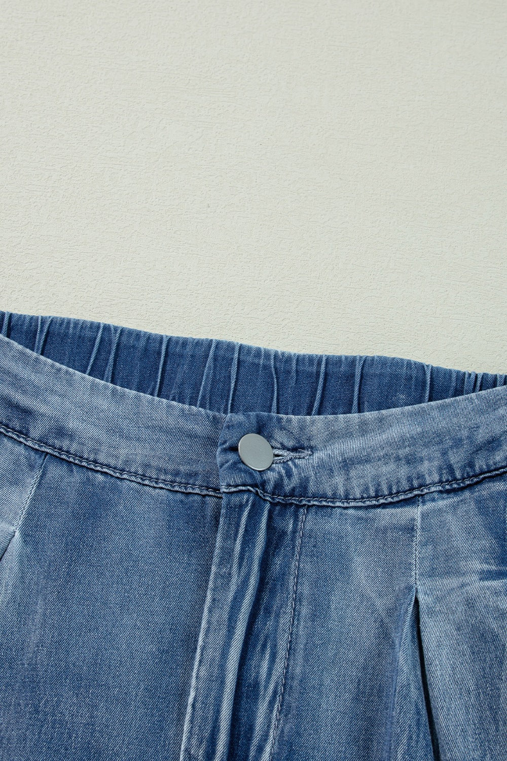 High-Waisted Wide-Leg Jeans from Armoire Gemzis