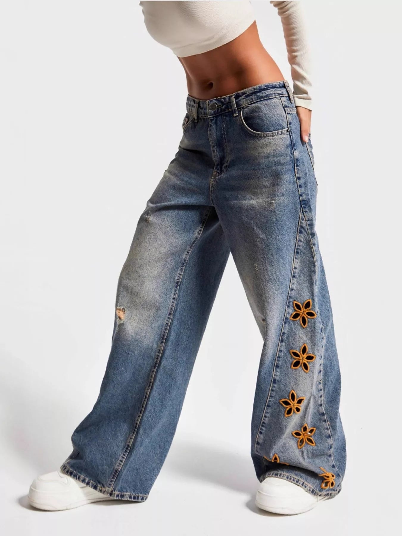 Floral Embroidered Wide Leg Jeans from Armoire Gemzis