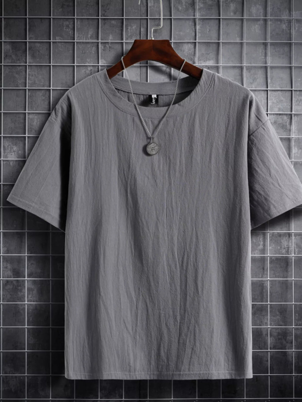 Men's Plus Size Solid Color Short Sleeve T-Shirt from Armoire Gemzis