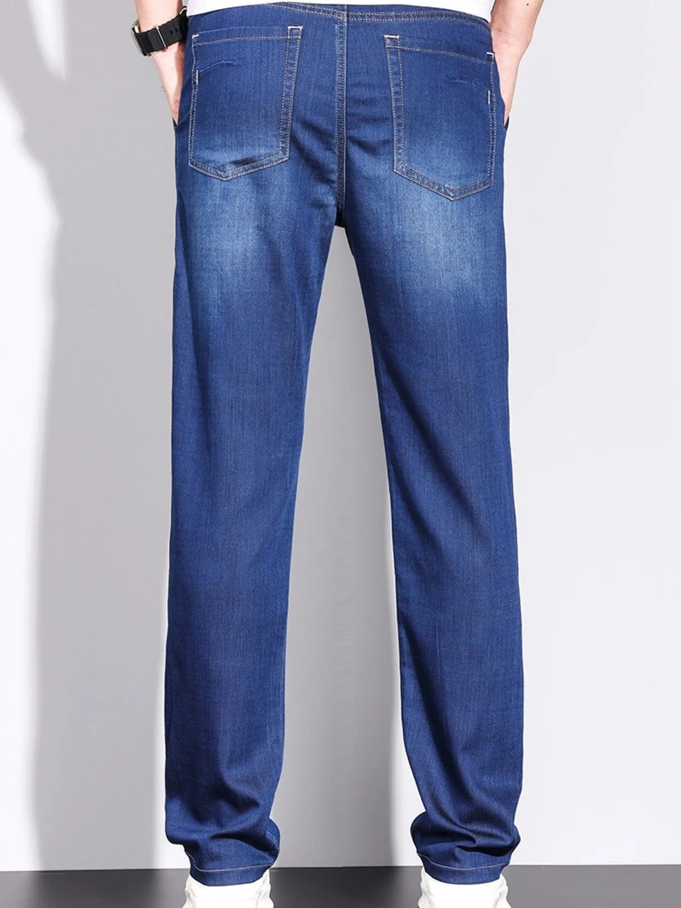 Men's Straight Leg Jeans from Armoire Gemzis