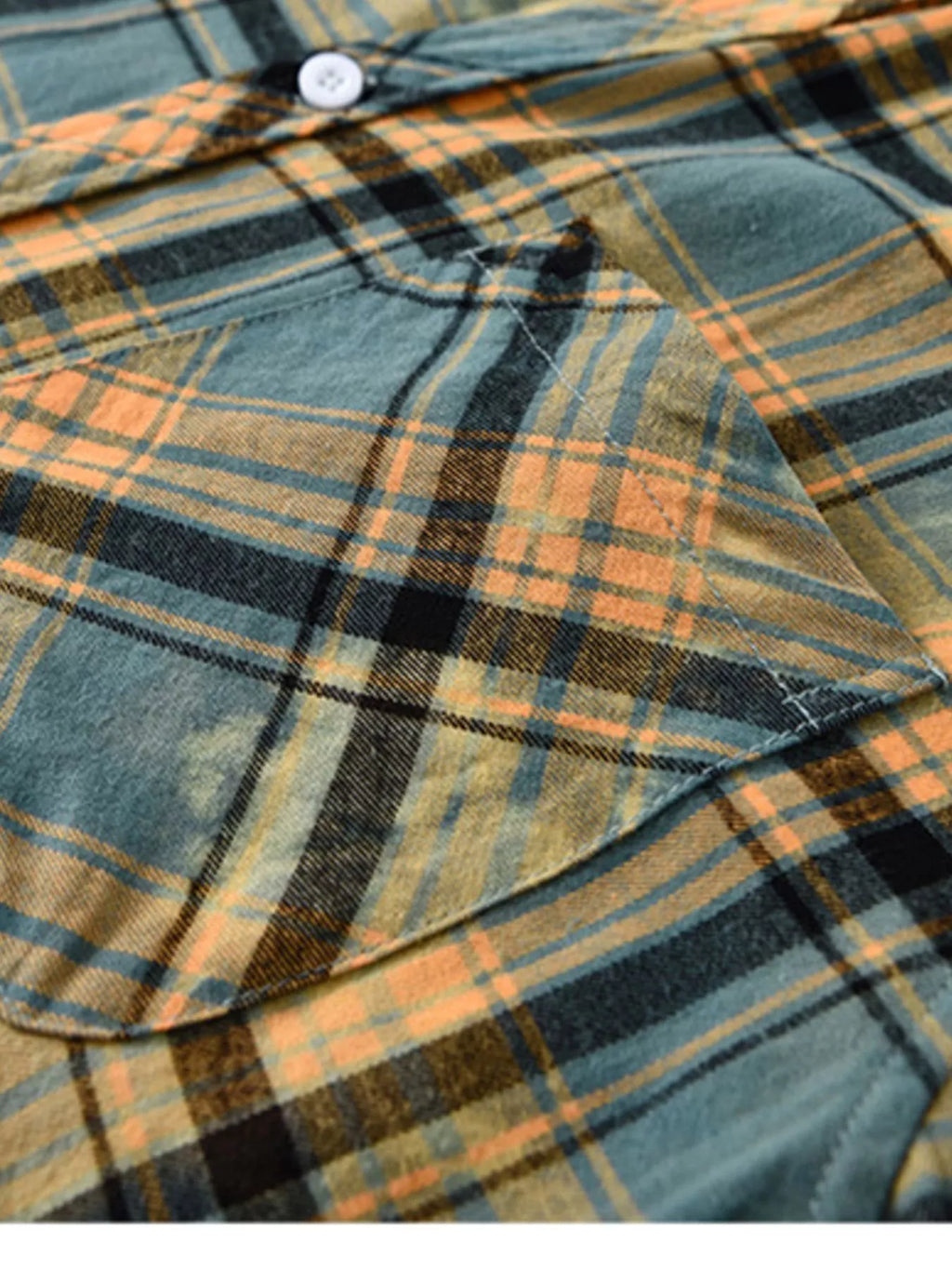 Men's Plus Size Plaid Casual Long Sleeve Shirt from Armoire Gemzis